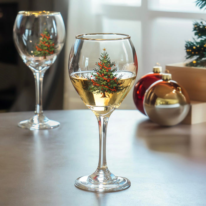 Red Co. Set of 4 Clear Glass Christmas Tree Drinking Tumblers with Gold Rim