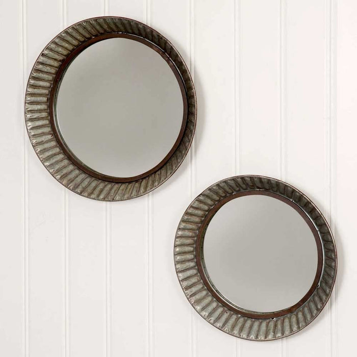 Red Co. Old Fashioned Vintage Farmhouse Pie Tin Wall Mirrors - Set of 2