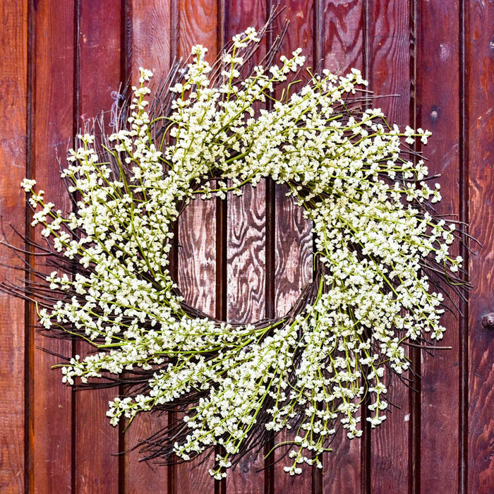 Red Co. Artificial Flower Bouquet Snow Heather, Natural Twig Spring Floral Wreath - Home Decor for Front Door or Indoor Wall - 24"